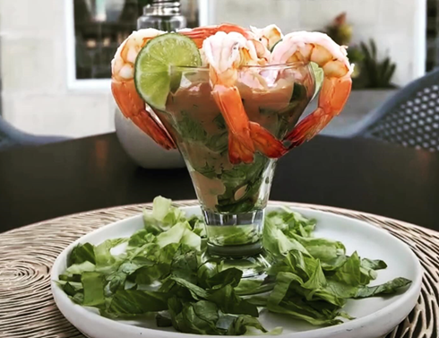 meraki-playa-el-agua-coctel-camarones